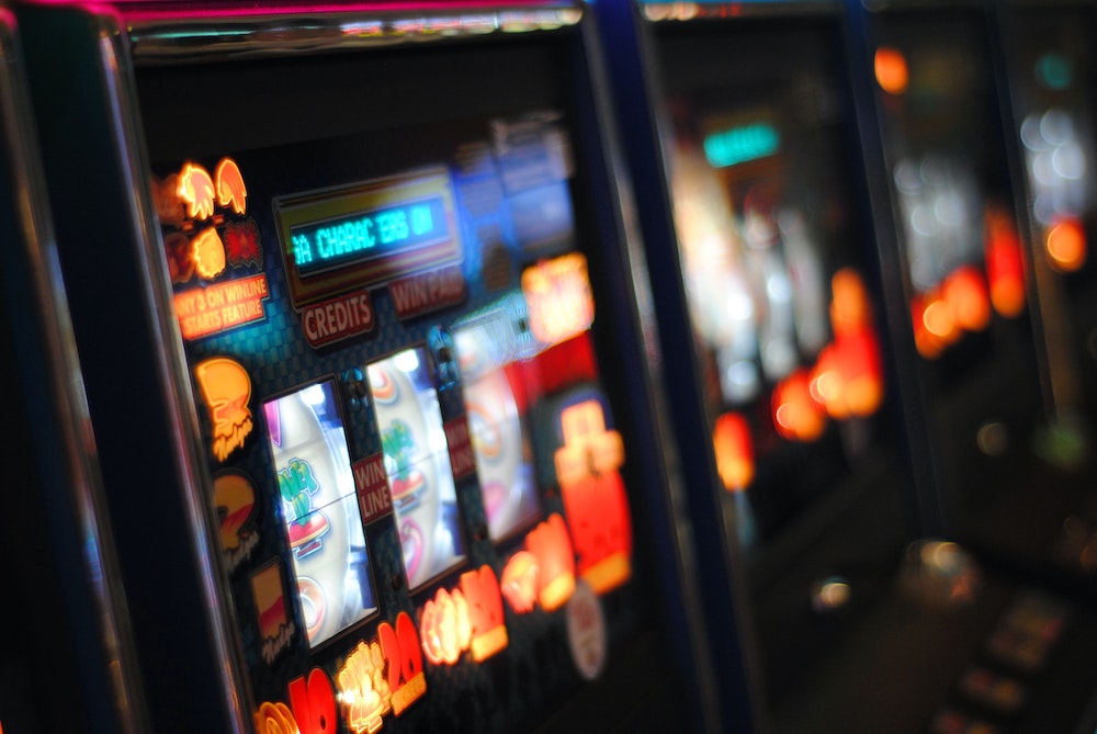 Discover the status of online casinos in Alabama, top social casino options, potential future sites, and FAQs about gambling in the state for 2025.