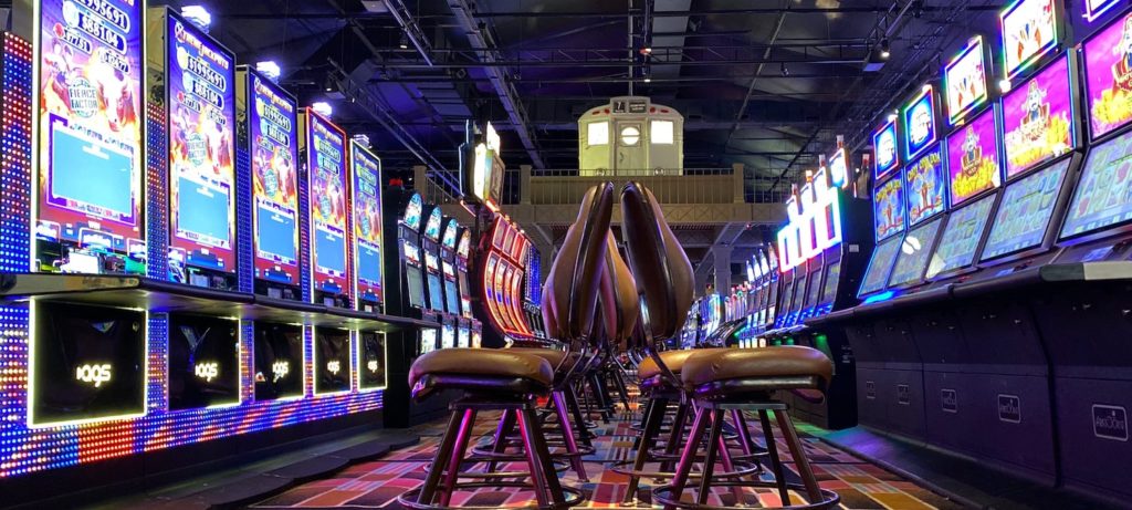 Discover the current legal status of online casinos in Oklahoma, sweepstakes gaming options, and the top land-based casinos in the Sooner State.